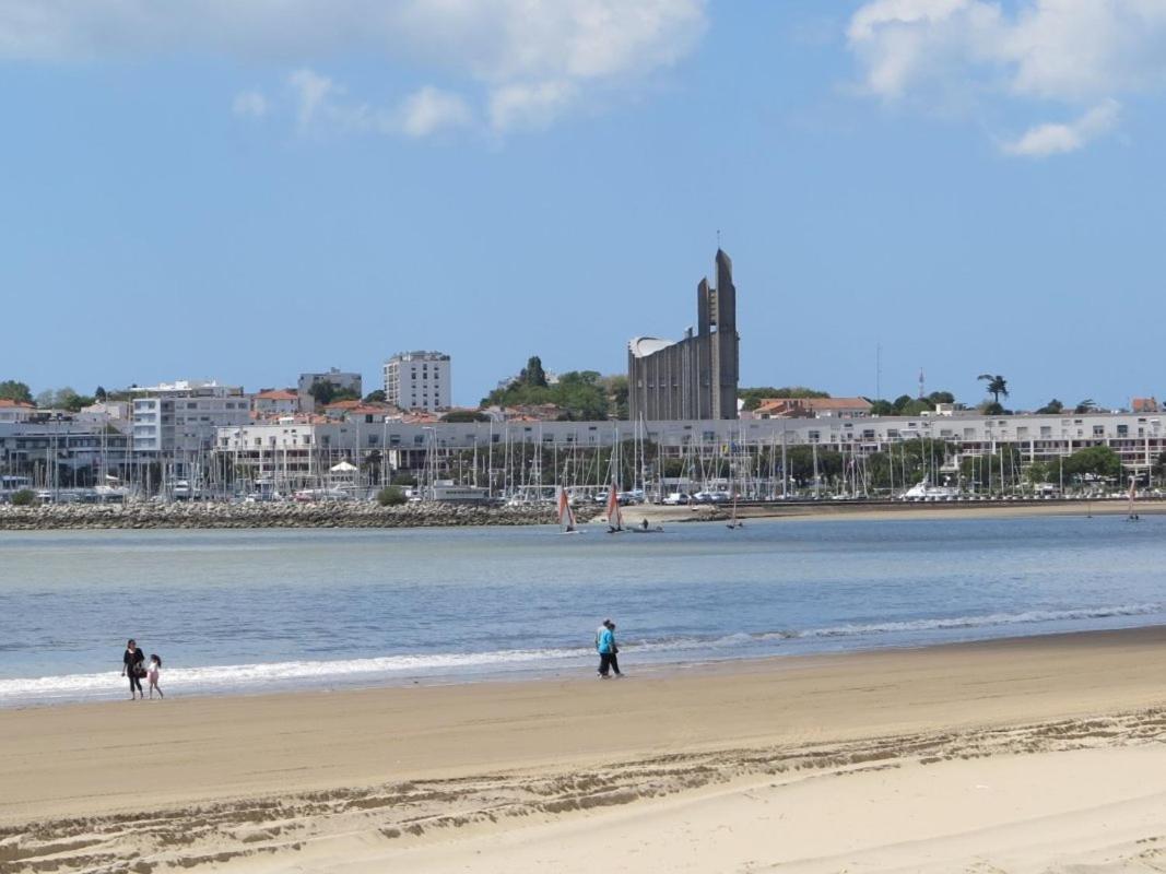 Royan - Studio Lumineux Au Calme - 30M De La Plage - Quartier Du Parc Exterior foto